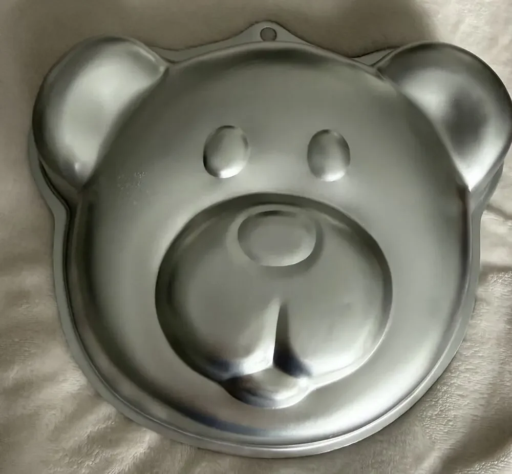 Wilton Animal Crackers Cake Pan 2105-4945 Panda Bear Teddy Bear Vintage 2004